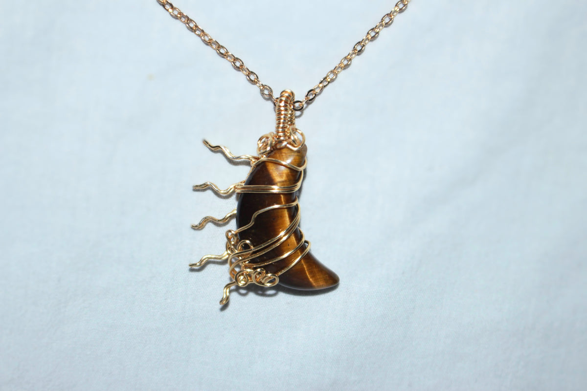 ☆ Tiger's Eye moon necklace ☆