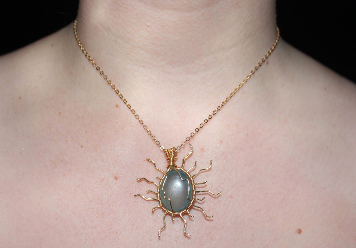 ☆ Dyed Quartz sun necklace ☆