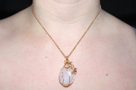 ☆ Rose Quartz wrapped necklace ☆